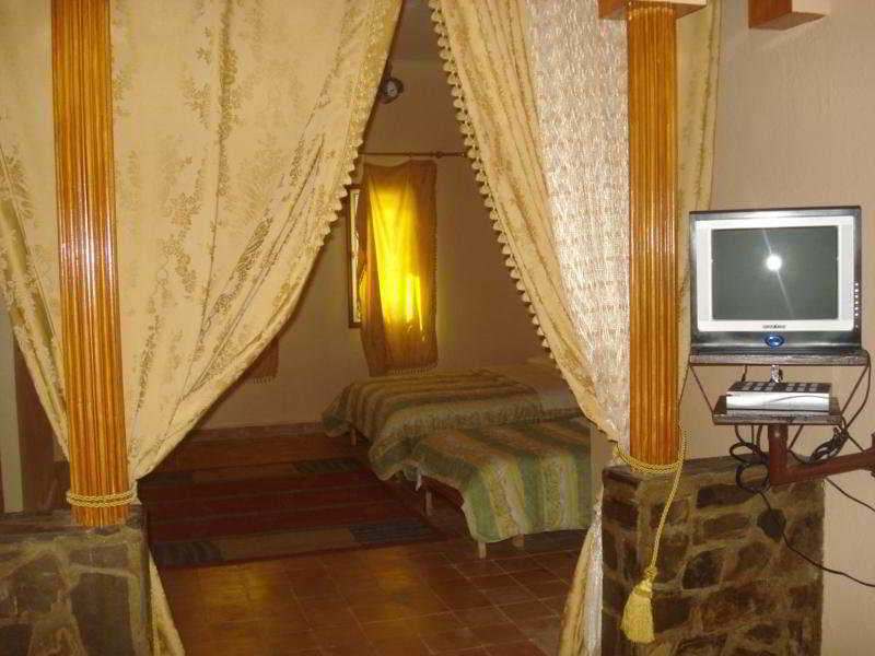 Auberge Kasbah Meteorites Alnif Exterior photo